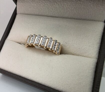 Ring 14KT Gold Diamond 0.14CT T6