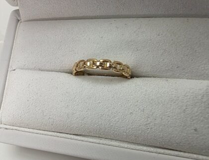 Ring 14KT Yellow Gold Estilo Diamond