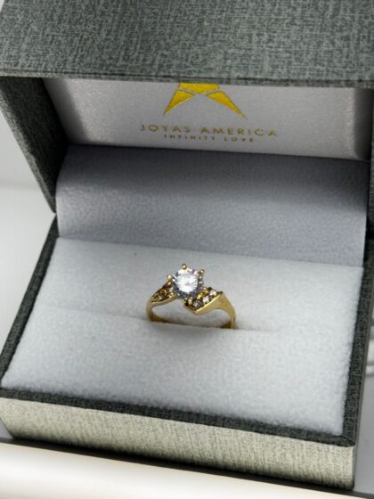 Ring Solitario 14KT Size 6.25
