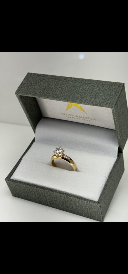 Ring Solitario 14KT Zirconia T7
