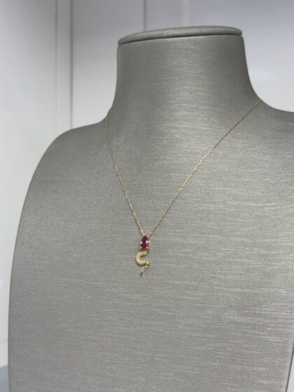 Cadena snake rubí 18kt